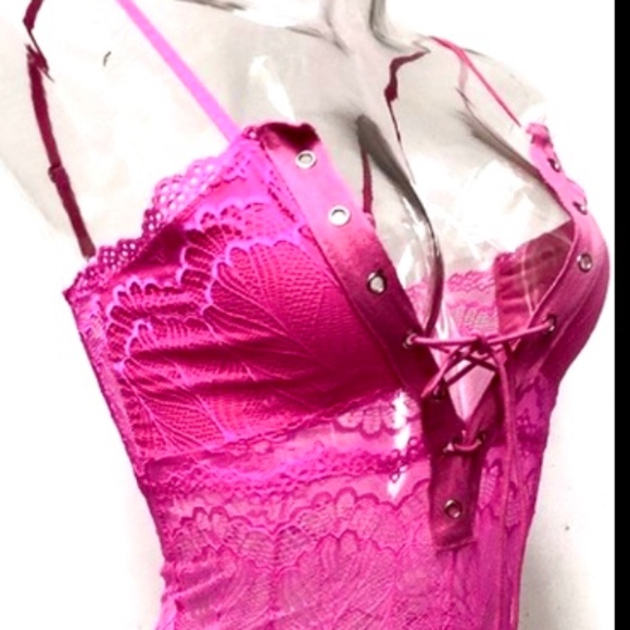 I Fashion Lace Teddy M NWT - Picture 2 of 2
